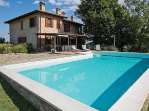 Sunny holiday home in Salsomaggiore Terme with swimming pool